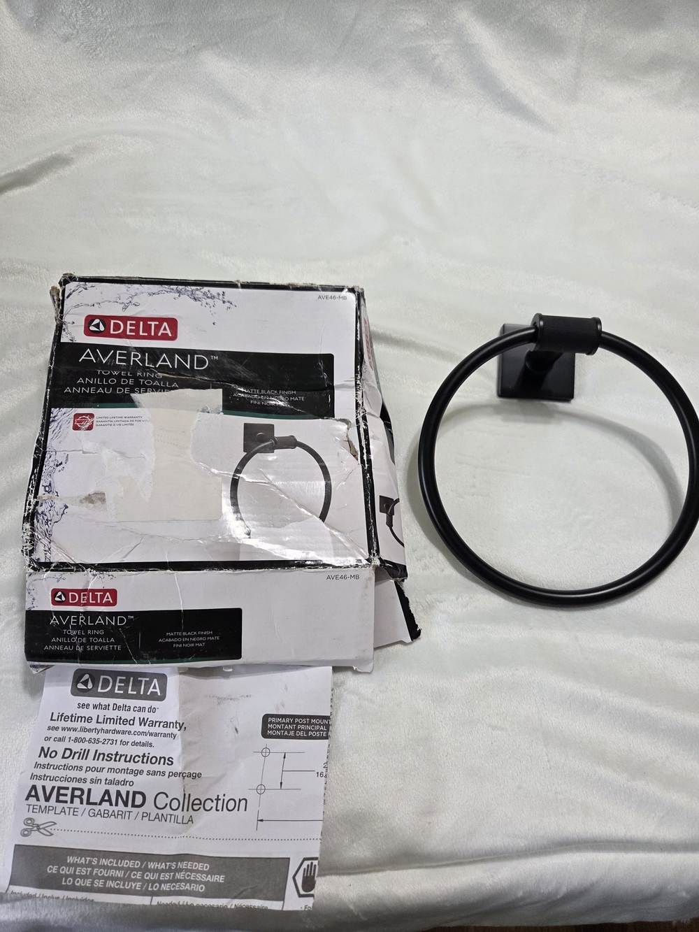 New Delta Averland Black Towel Ring AVE46-MB